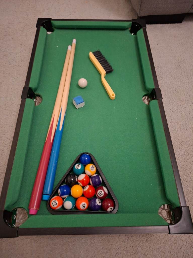 Kids small pool table, £5.00 for Sale in Fareham, Hampshire | Gumtree