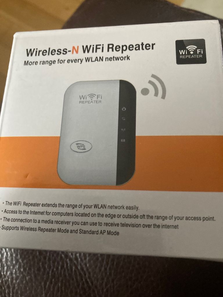 Wireless-N WiFi Repeater - Brand New