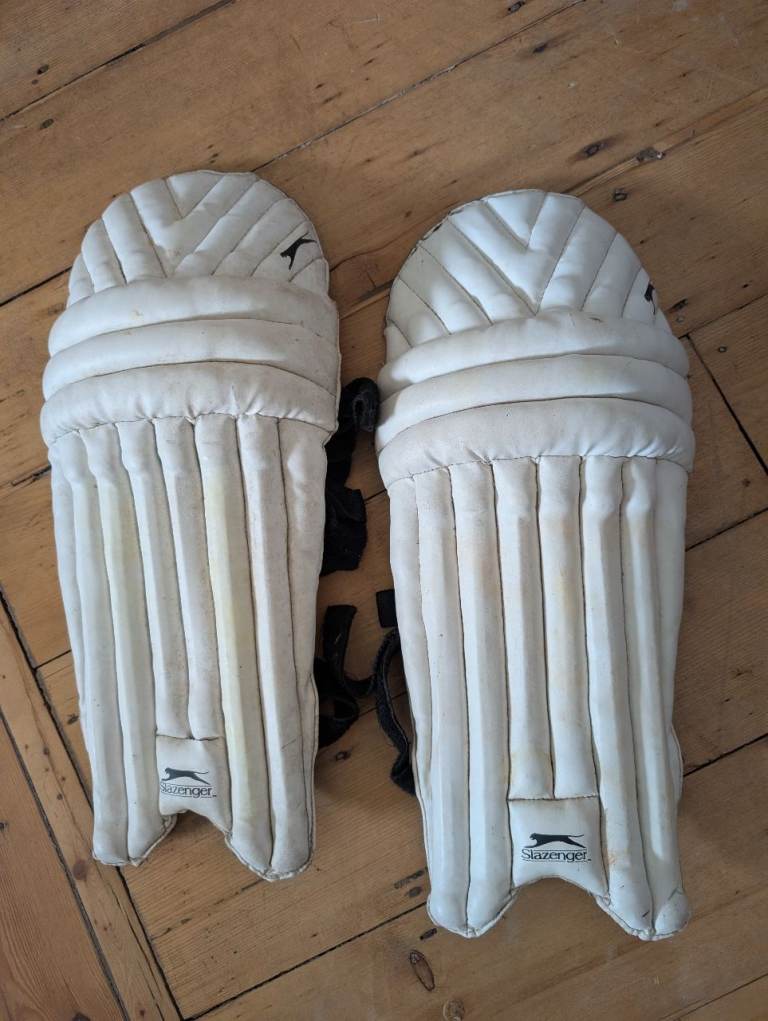 Junior Slazenger cricket pads 