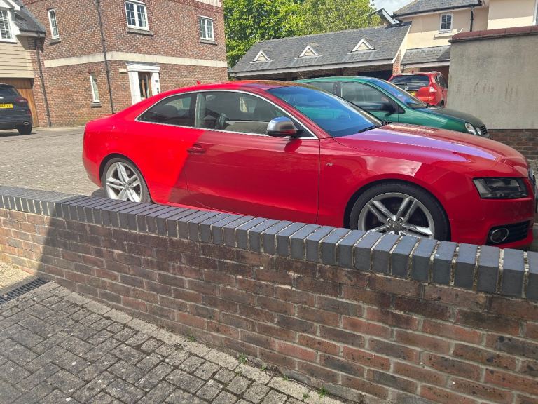 Audi S5 