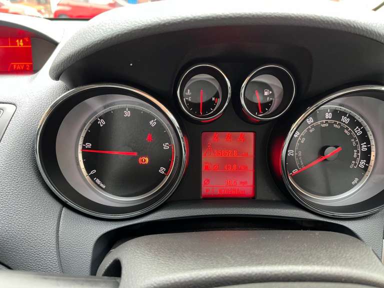 2013 Vauxhall Mokka  1.7 CDTi Tech Line 5dr AUTOMATIC