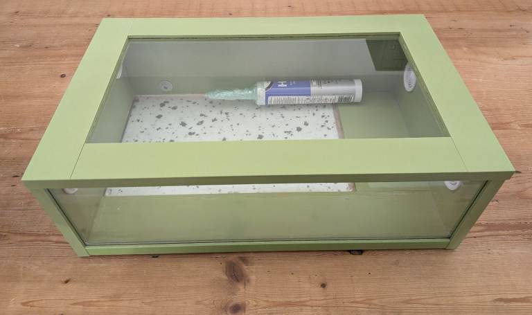Green 2ft Monkfeild Vivarium. 