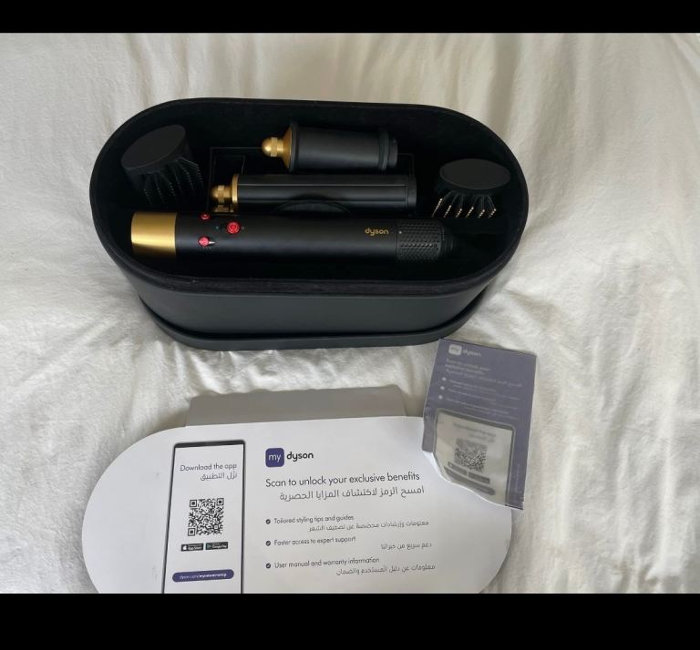 Dyson Airwrap Complete (Onyx & Gold) – Perfect Condition – Hardly Used – £200