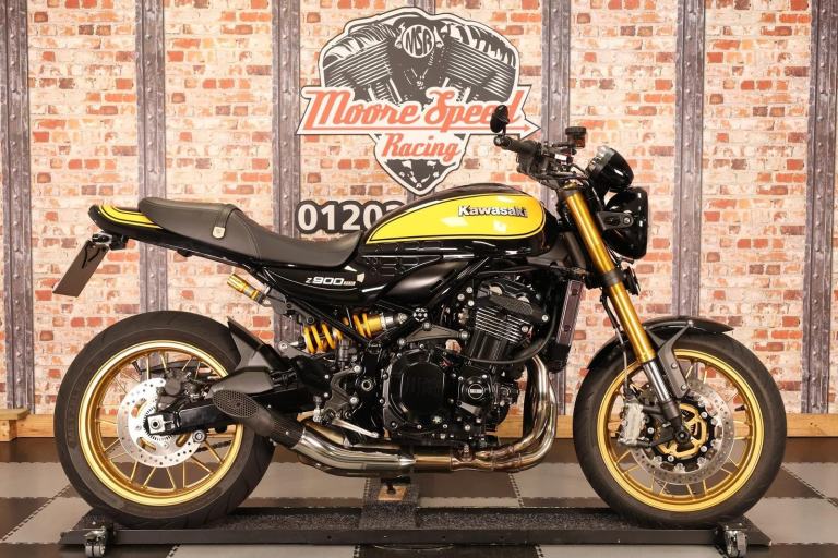 2023 KAWASAKI Z900 RS - ONLY 5,229 MILES - 1 OWNER - LOADS OF EXTRAS - SUPERB!