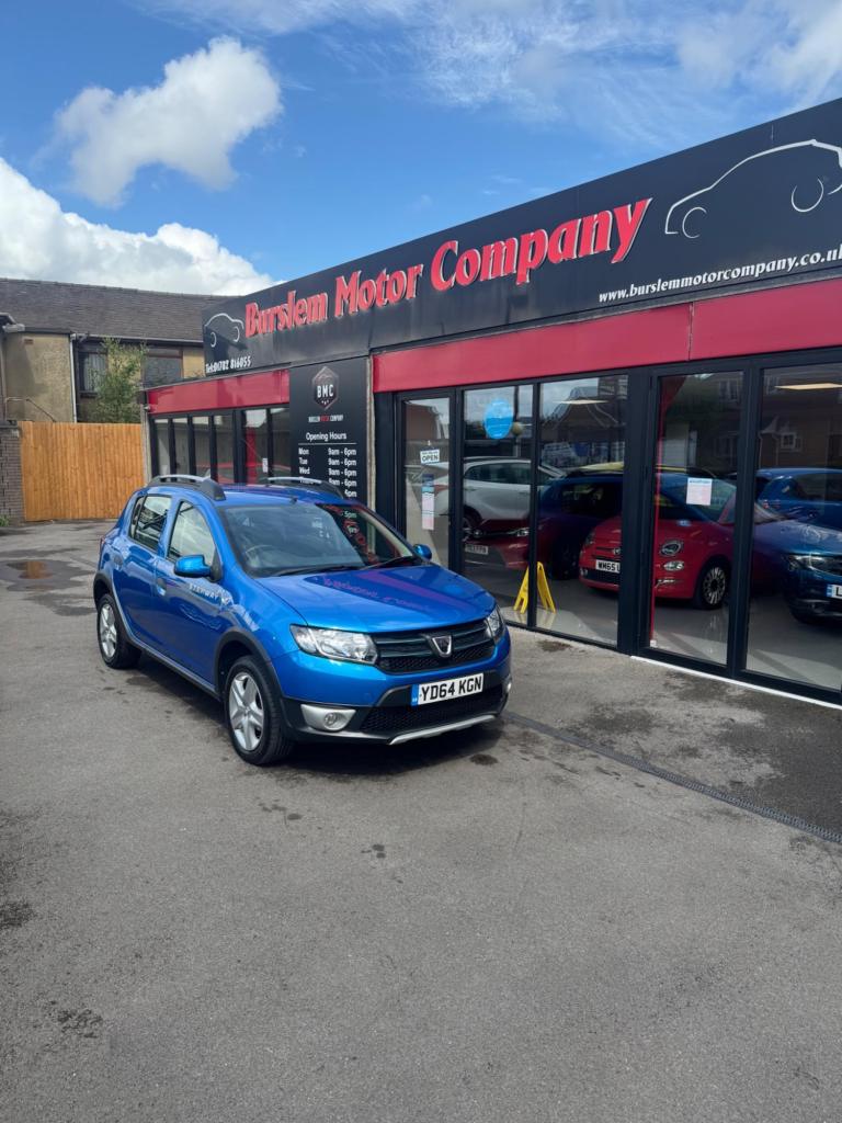 2014 Dacia Sandero Stepway 1.5 dCi Laureate Euro 5 5dr HATCHBACK Diesel Manual