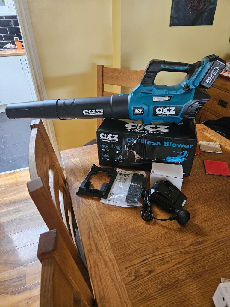 Cliclz Cordless Blower 20V – As Good As New, with Battery and Charger