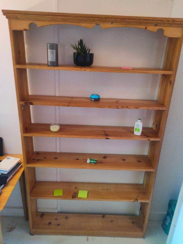 Shelves/ Solid Pine Wood Bookshelf