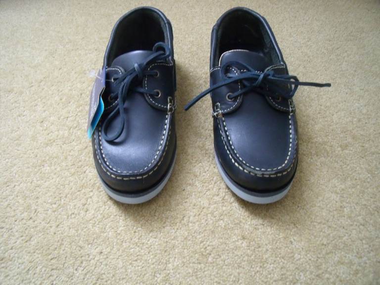 New Dark Blue Quayside Leather Yachting Deck / Boat Shoes Size 36
