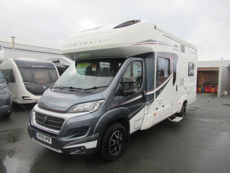 Auto Trail Tracker FB