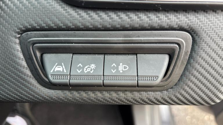 2023 Renault Clio 1.0 TCe 90 RS Line 5dr HATCHBACK PETROL Manual