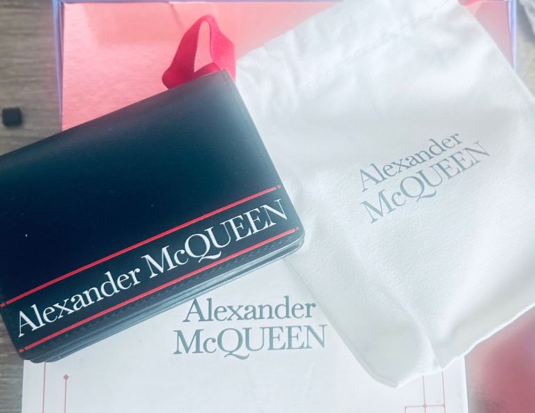 Alexander McQueen Logo Print Cardholder