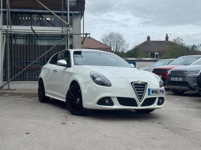  Alfa Romeo Giulietta 2.0 JTDM-2 Veloce TCT Euro 5 (s/s) 5dr Diesel Automatic