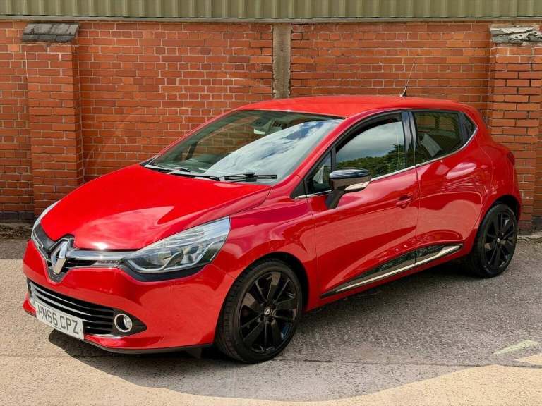 2016 Renault Clio 1.5 dCi 90 Dynamique S Nav 5dr HATCHBACK DIESEL Manual