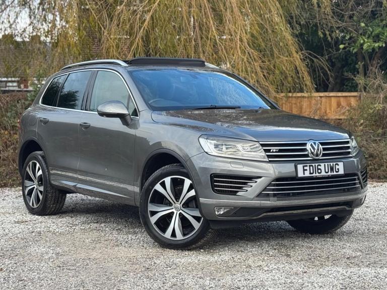 2016 Volkswagen Touareg 3.0 TDI V6 BlueMotion Tech R-Line Tiptronic 4WD Euro 6 (s/s) 5dr ESTATE D...