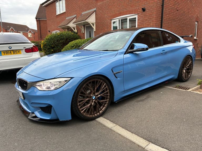 Bmw m4 f82 yes marina blue 