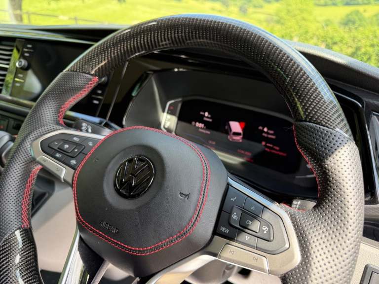 VW Transporter T32 Kombi 204 DSG Highline, Huge Spec, Genuine Leighton Van Model