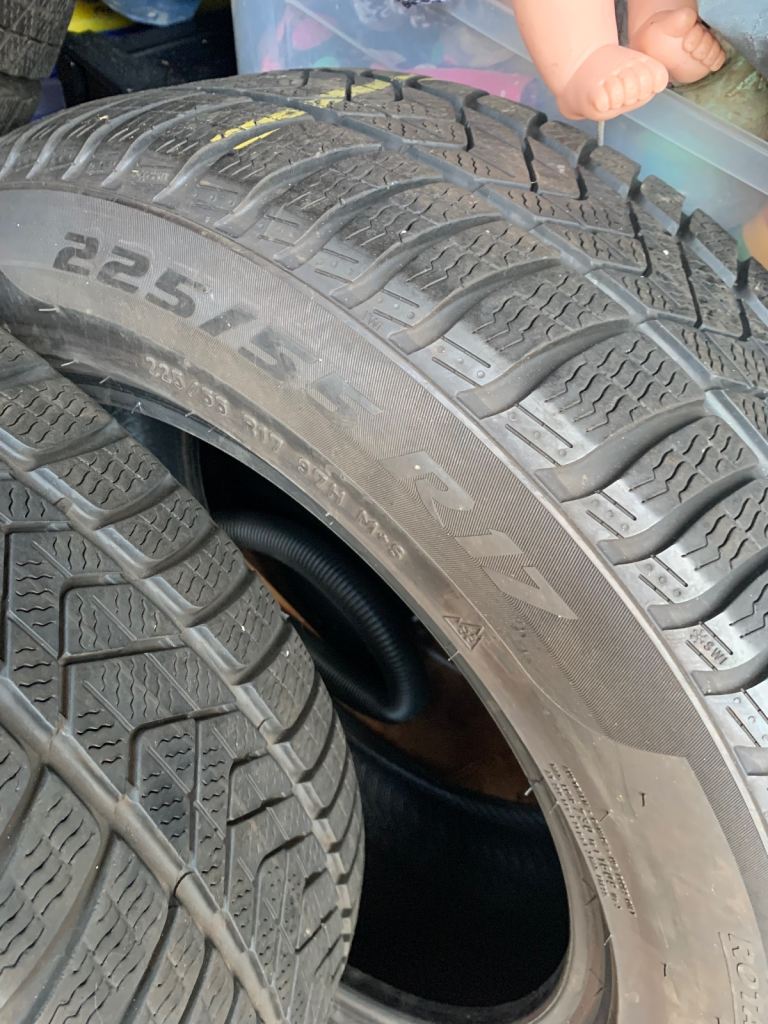 X4 Like new Pirelli Zotozero Tyres 255/55/17” 
