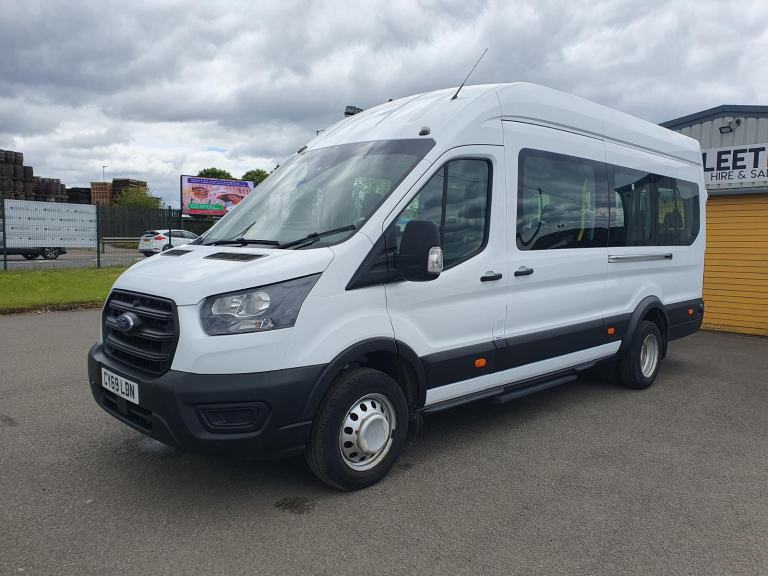 Ford TRANSIT 460 TREND ECOBLUE DRW 17 SEAT MINIBUS TREND 130PS EURO 6