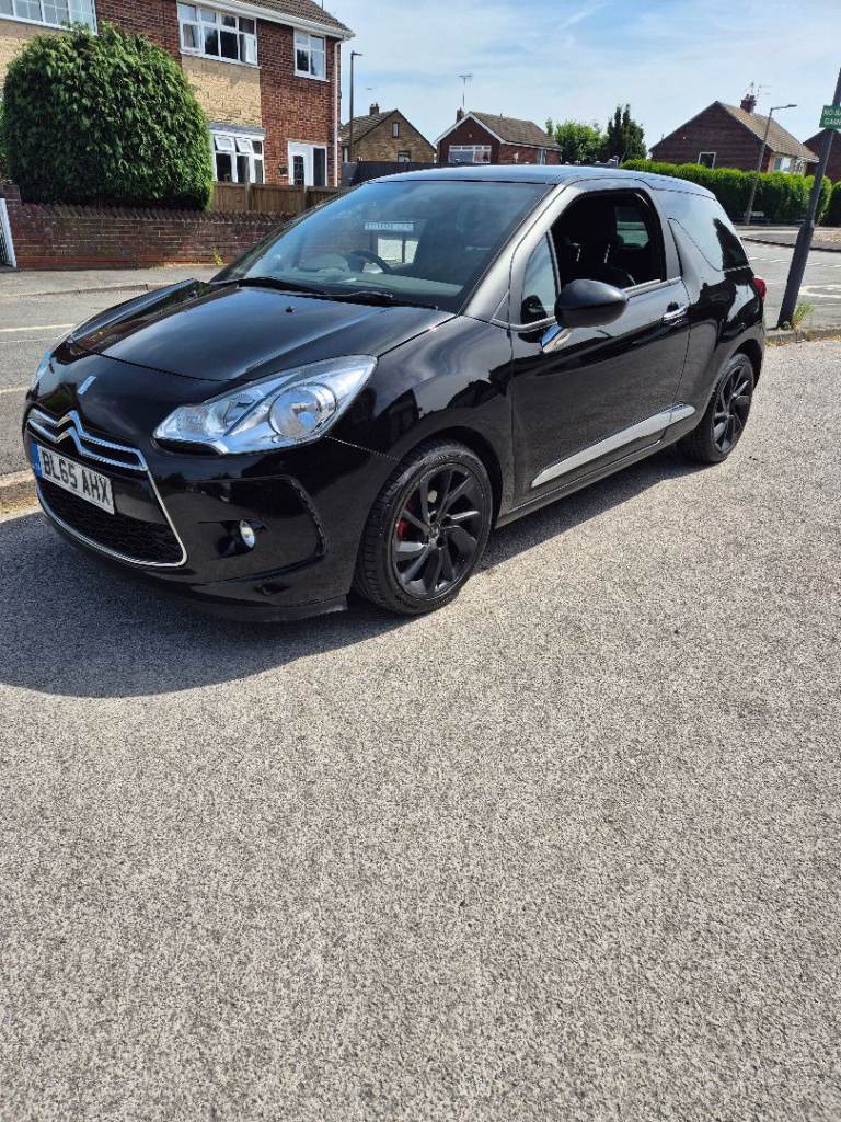 DS, DS 3, Hatchback, 2015, Manual, 1560 (cc), 3 doors