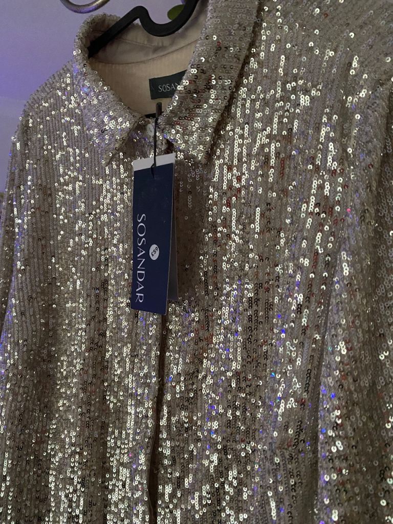 image for Ladies size 18 Sosandar Gold sequin top unworn with tags 