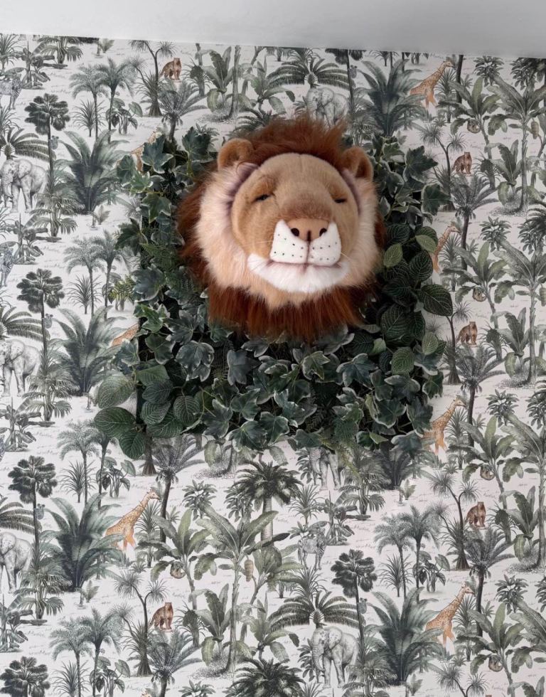 Animal heads 