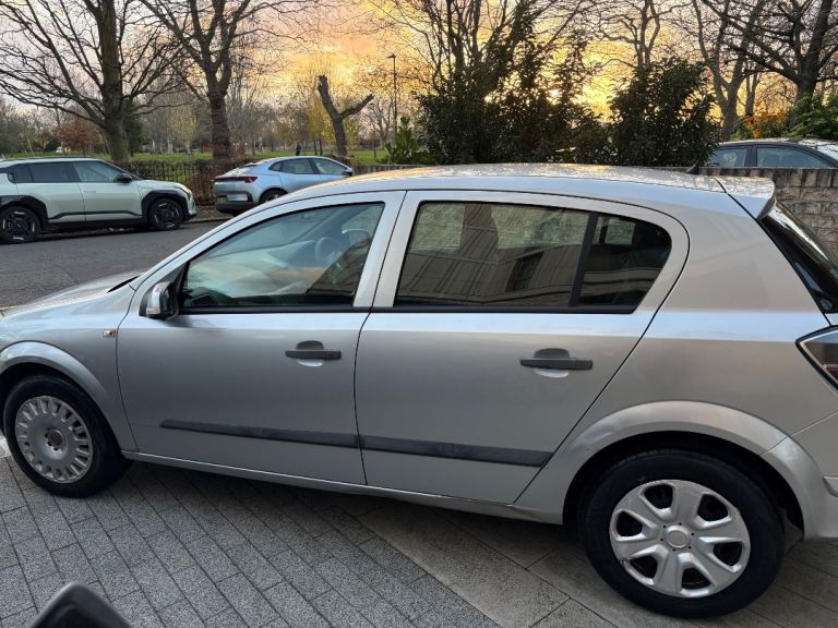 Vauxhall, ASTRA, AUTOMATIC, 2008, Lovely Drive