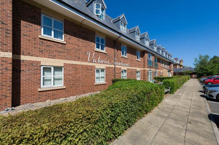 1 Bedroom Luxury Ground Floor Apartment - Victoria Apartments Over 55's Living