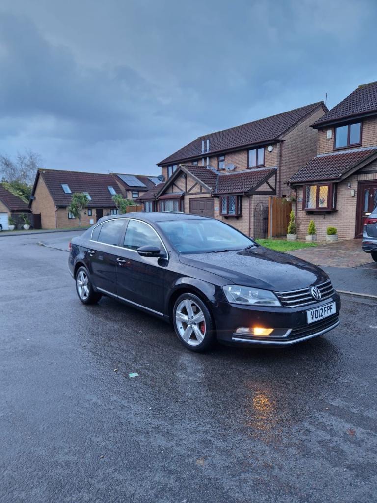 Volkswagen, PASSAT, Saloon, 2012, Manual, 1968 (cc), 4 doors