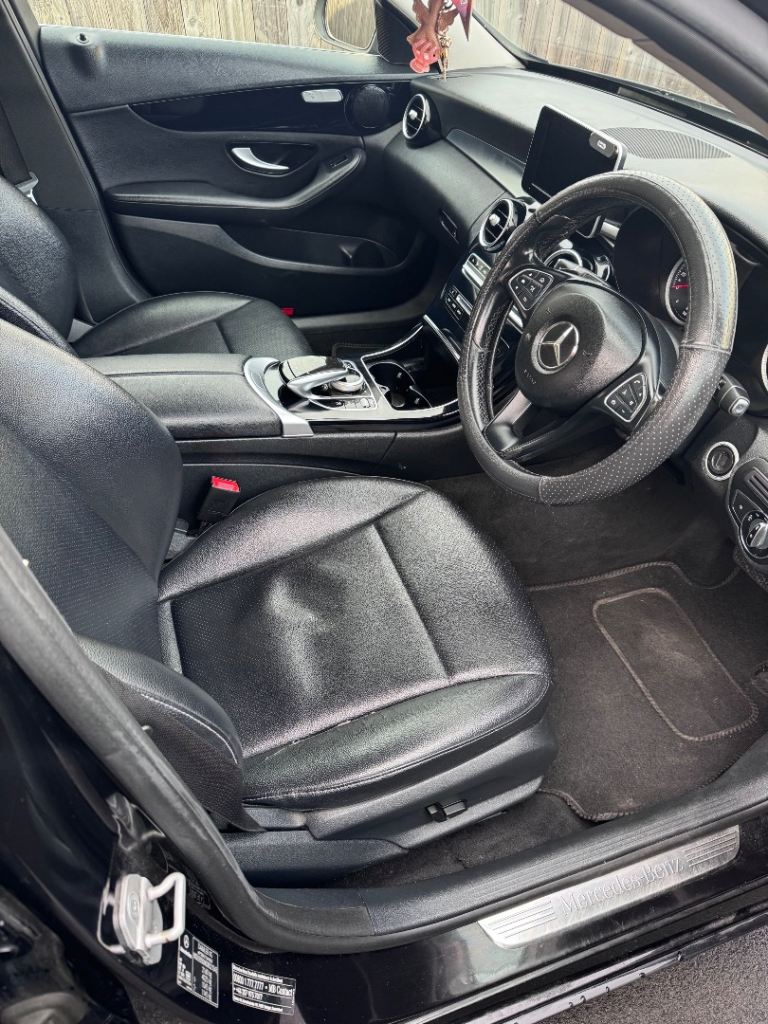 Mercedes-Benz, C CLASS, Saloon, 2015, Semi-Auto, 2143 (cc), 4 doors