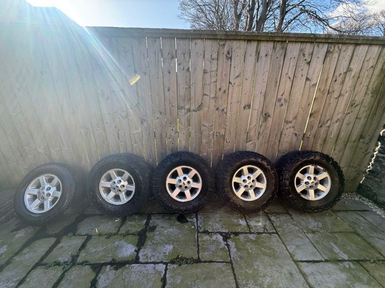 Discovery 2 wheels set good condition 