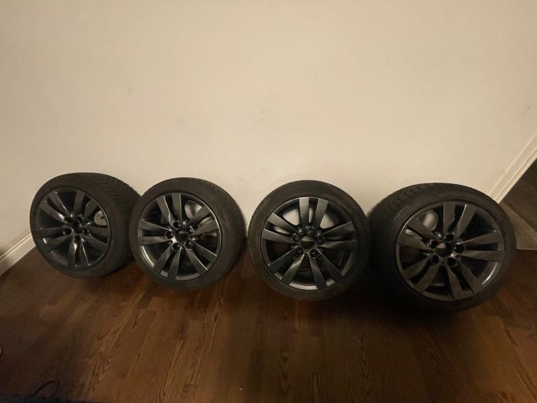 Genuine refurbished BMW r17 wheels