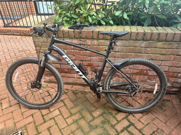 Giant Talon 4 2024 Large Hardtail Mountain Bike - Black