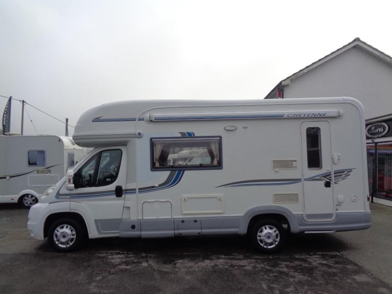 Auto-Trail Cheyenne 630LB Low-Line 2 Berth Fiat Ducato DIESEL MANUAL 2008/57