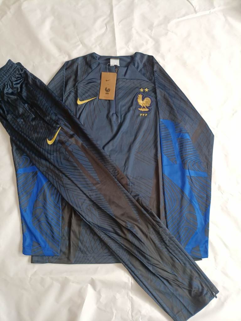 New Nike France Football Kit - Blue Top & Trousers