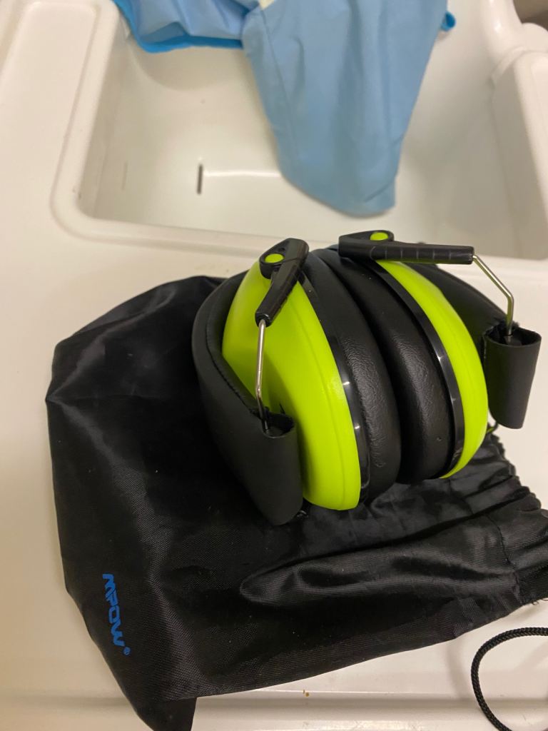 image for Small child’s ear defenders