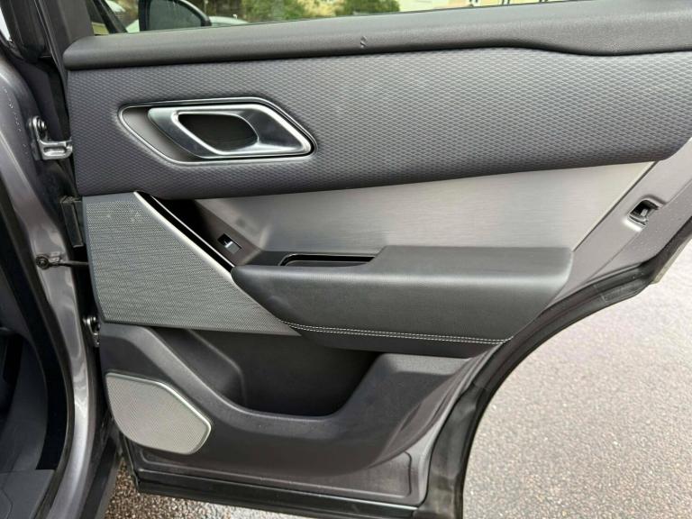 2021 Land Rover Range Rover Velar 2.0 P400e R-Dynamic SE 5dr Auto ESTATE Petrol Parallel Phev Aut...