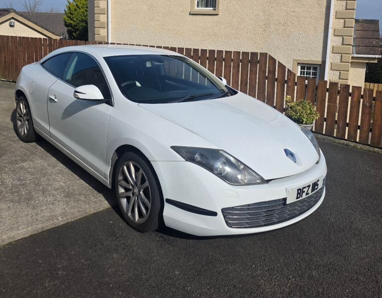 Renault Laguna 2010 year Diesel