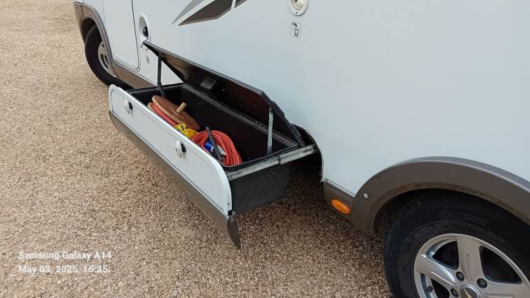 Pilote G.640 Immaculate. 30k mls. MOT. Service & habitation history. Dry. 4 New tyres and cambelt.