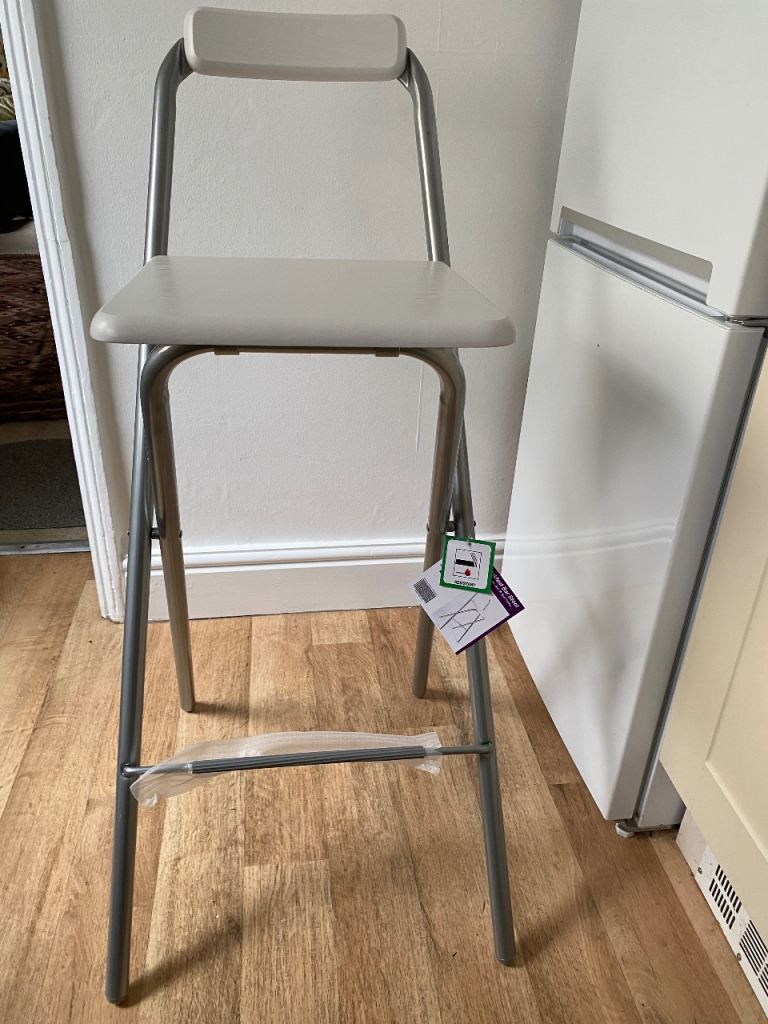 Breakfast Bar Stool