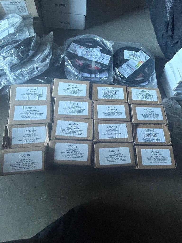Professional Howdens LED Kitchen Lighting Job Lot - 30+ Units & Accessories