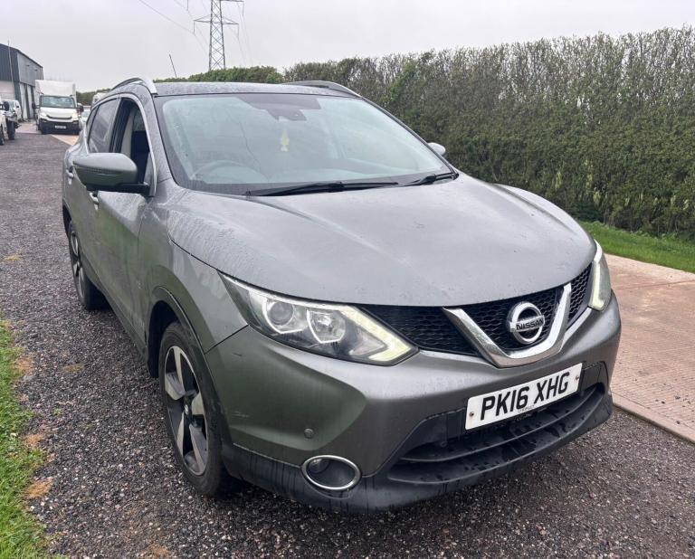 2016 Nissan Qashqai 1.2 DiG-T N-Connecta 5dr / SPARES OR REPAIRS / EXPORT /  HATCHBACK Petrol Manual
