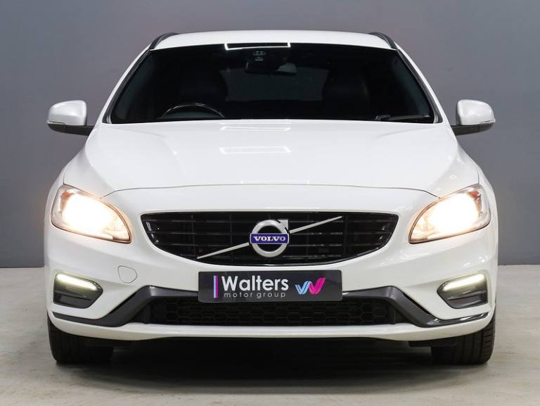 2016 Volvo V60 D4 [190] R DESIGN Nav 5dr ESTATE DIESEL Manual