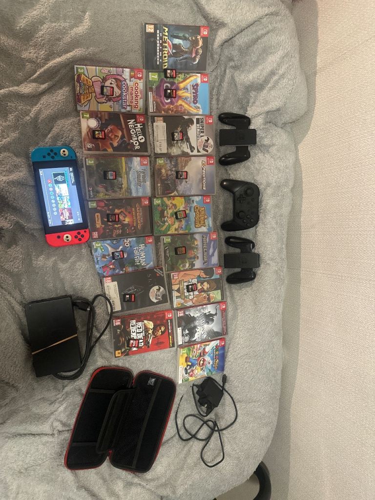 Nintendo Switch 