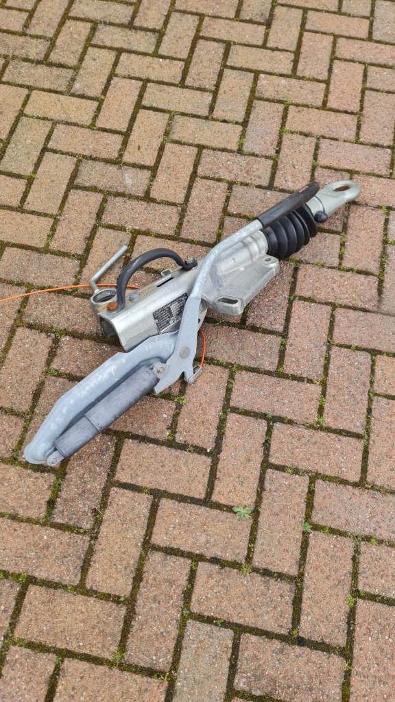 KNOTT trailer hitch KFG30