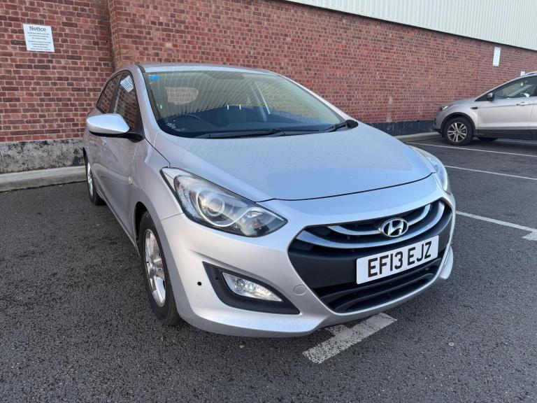2013 Hyundai i30 1.4 Active 5dr HATCHBACK PETROL Manual