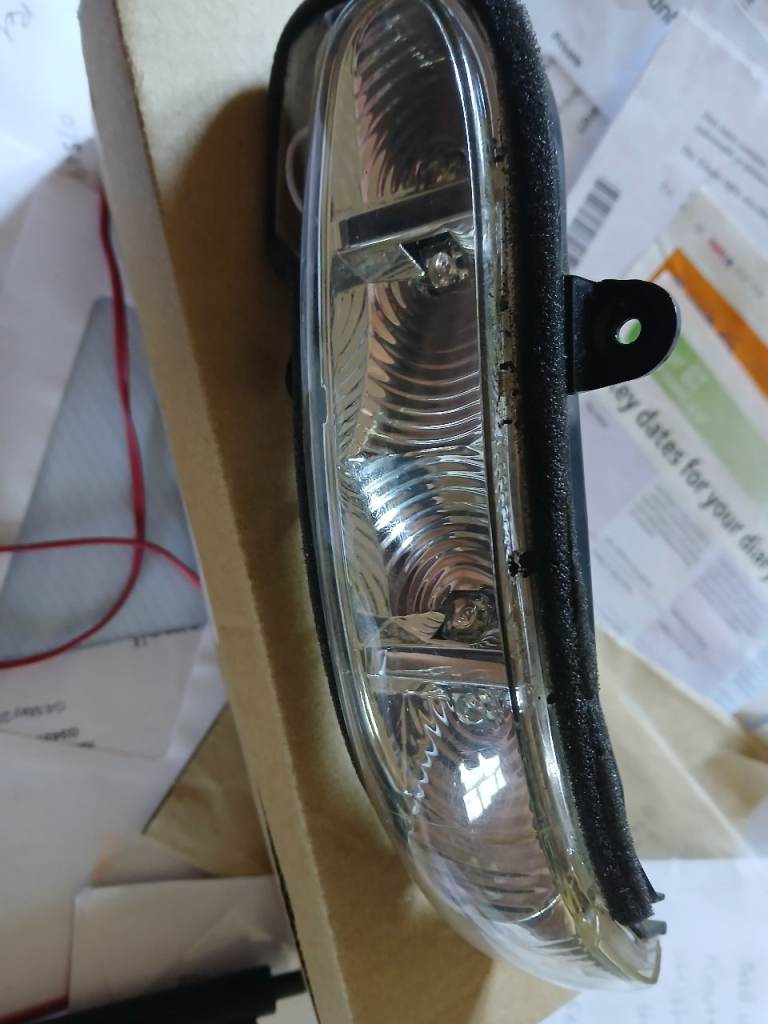 Mercedes w203 c180 2003 wing mirror indicator