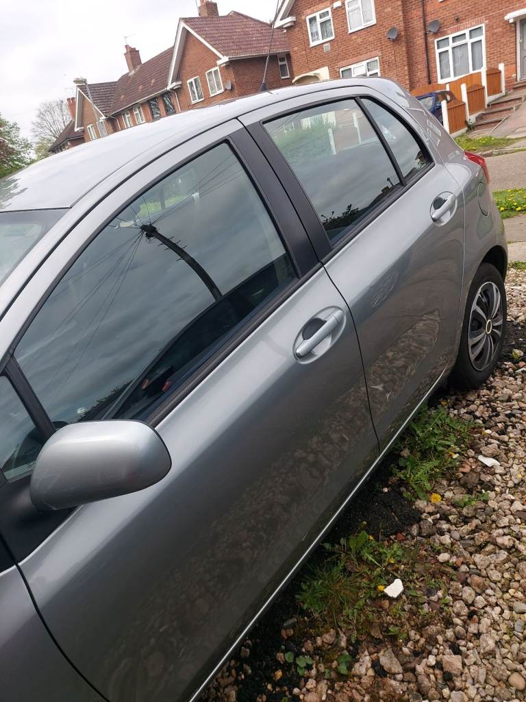 Toyota, YARIS, Hatchback, 2009, Manual, 998 (cc), 5 doors and in great condition 