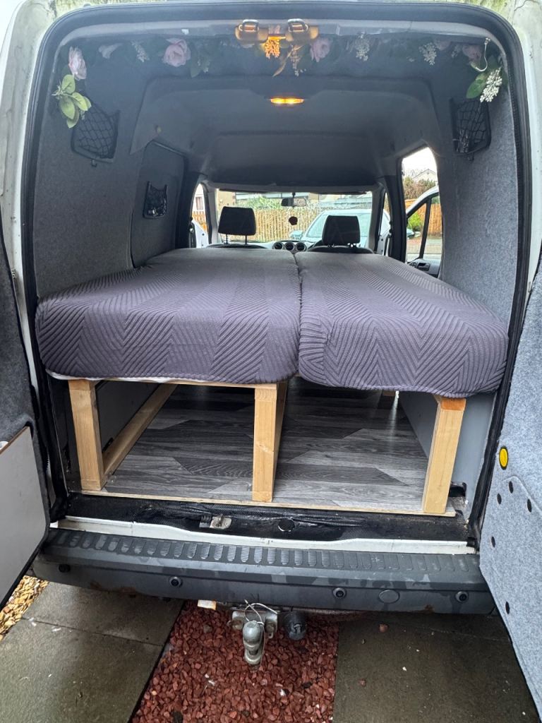 Ford CAMPERVAN, 2010, Manual, 1753 (cc)