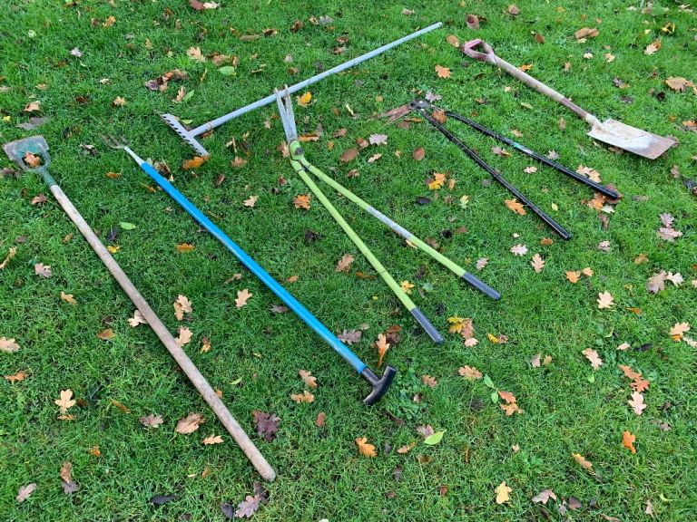 image for Garden Hand Tools Good Selection Of Useful Garden Hand Tools Set I Can Deliver