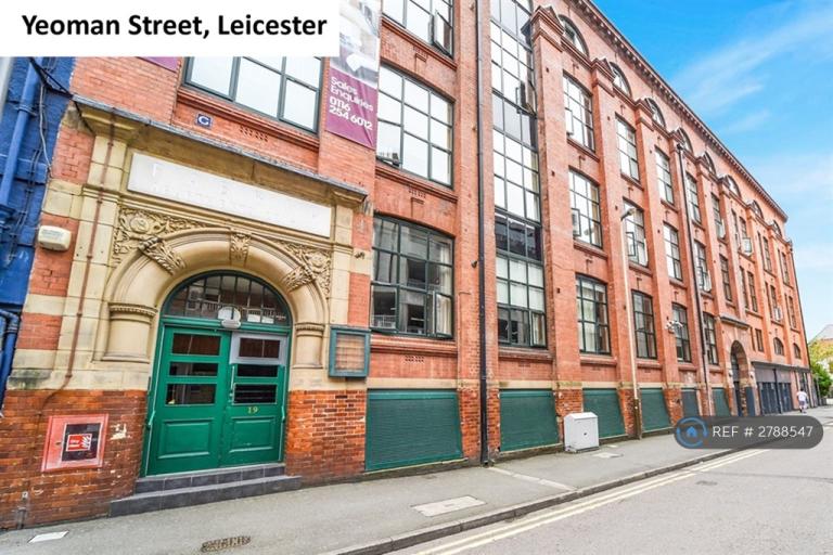 1 bedroom flat in Yeoman Street, Leicester, LE1 (1 bed) (#2788547)
